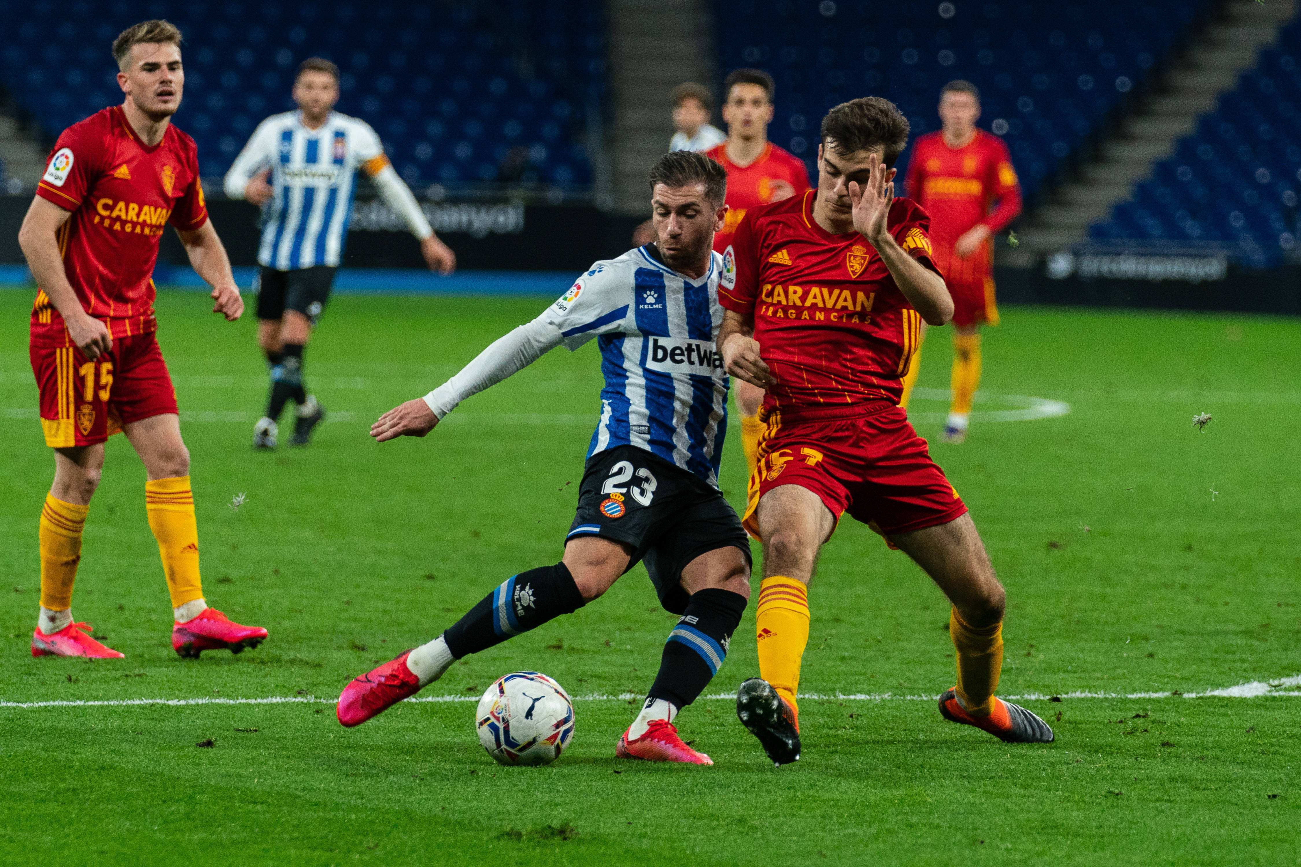 开云体育-包含西汉姆联再度失利，保级形势艰难的词条