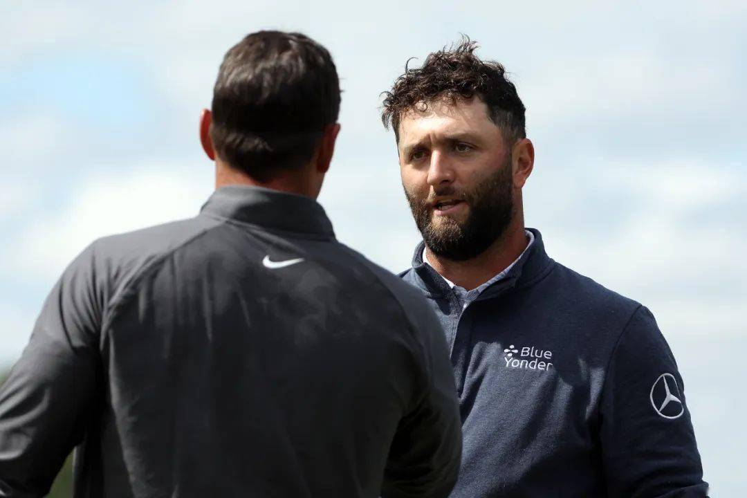 开云体育网页版登录入口-南非选手实力夺冠，登上冠军宝座