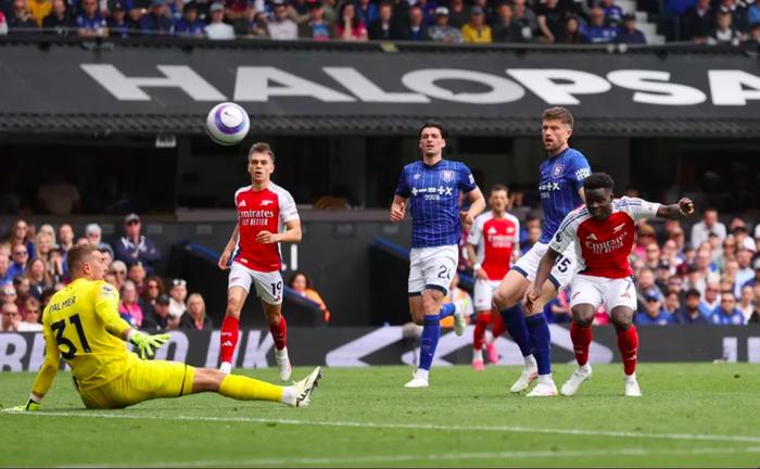 开云体育官网-福建天安险胜对手，保级压力稍显缓解