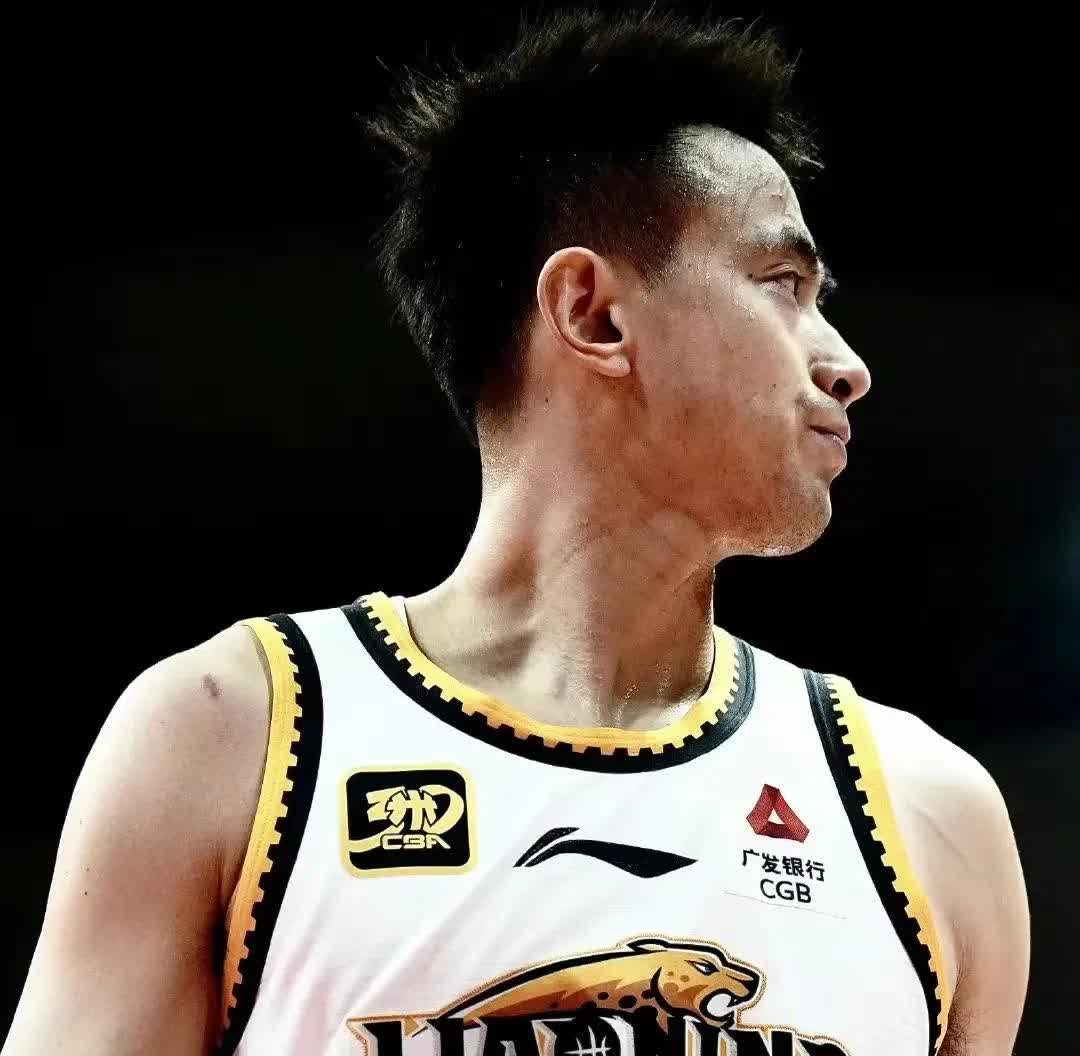 关于辽宁队后防线频频失守，主力伤愈能否提振士气的信息