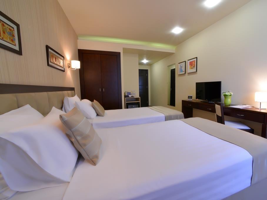 关于正宗措施措施英导致巴萨，床的信息