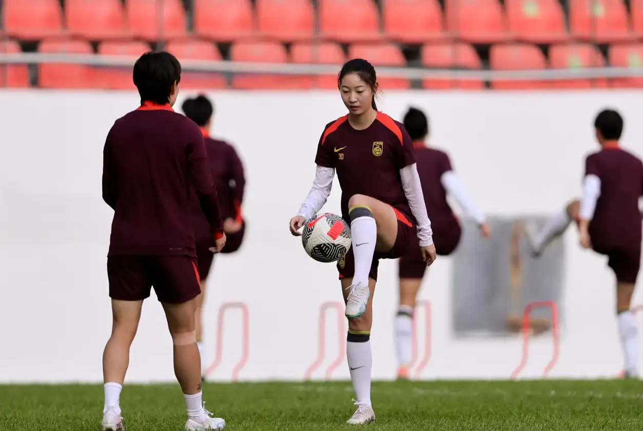 开云体育亚洲官网-中国女足实力坚强,备战冲击世界第一