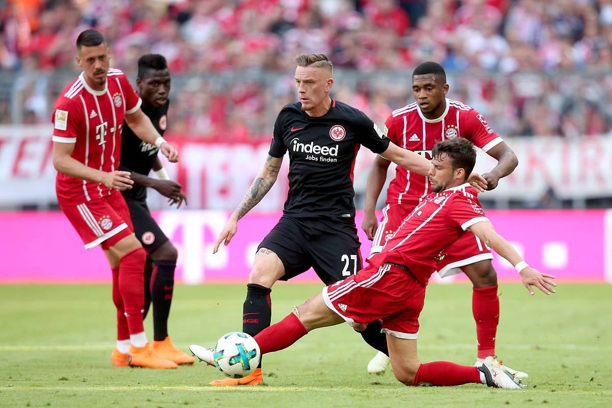 皇马客场比战胜费伦茨瓦罗斯