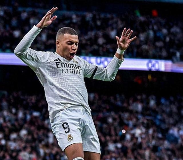 圣艾蒂安主场大败，遭遇低迷期