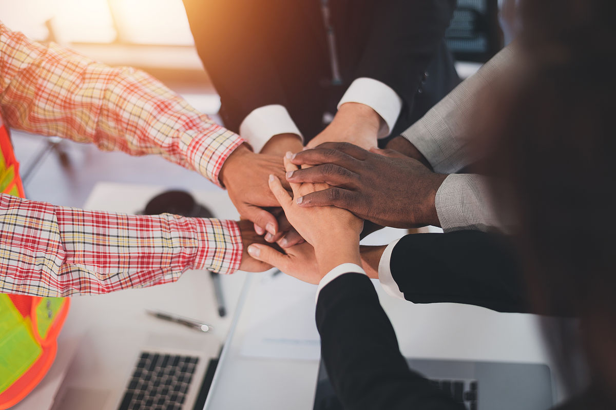 团队默契配合，让对手望尘莫及的简单介绍