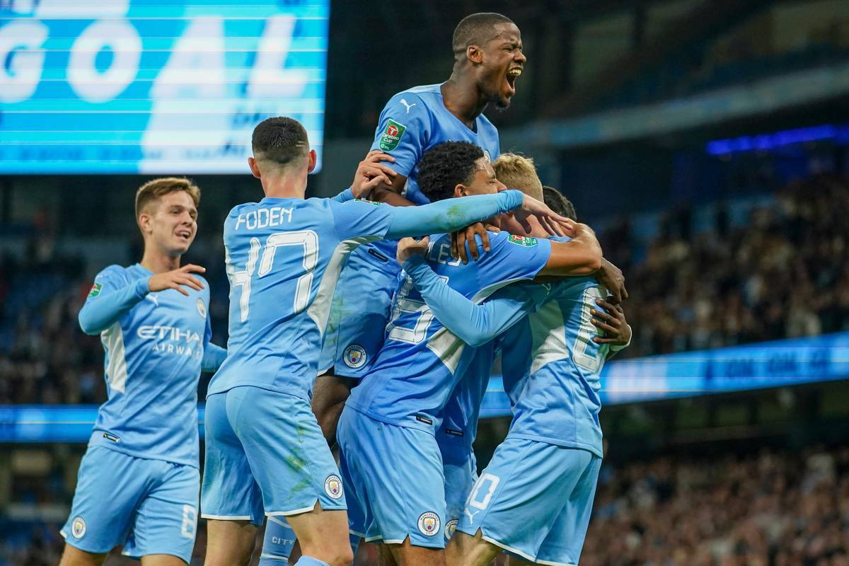 开云体育网页版登录入口-包含曼城主场大胜伯恩茅斯领跑英超的词条