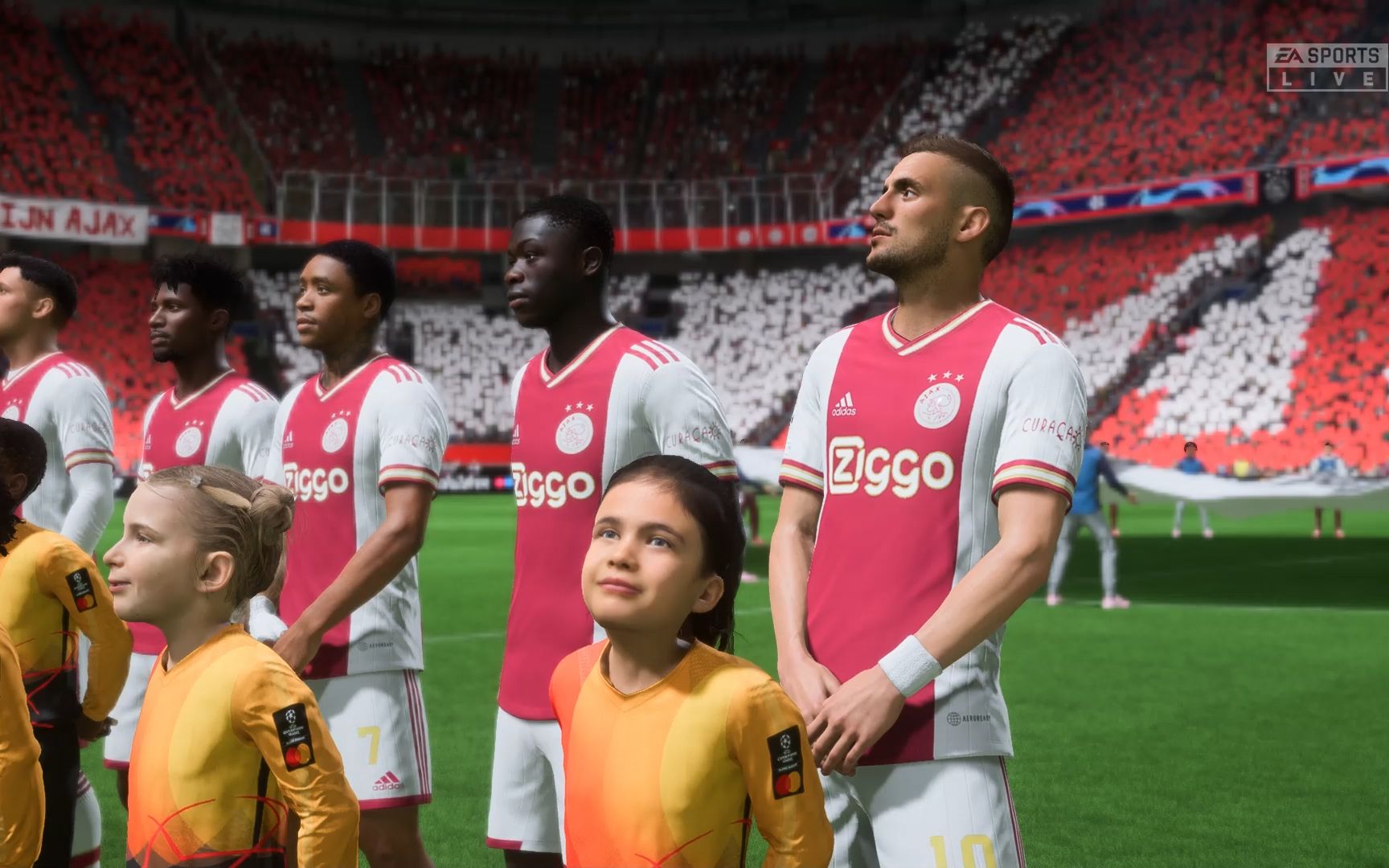 包含利物浦客场击败阿贾克斯，小组赛三连胜的词条