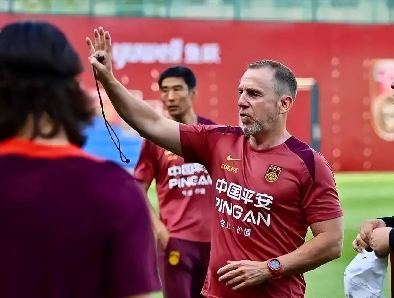 开云体育app下载-球员们在比赛中表现出色，为球迷带来惊喜