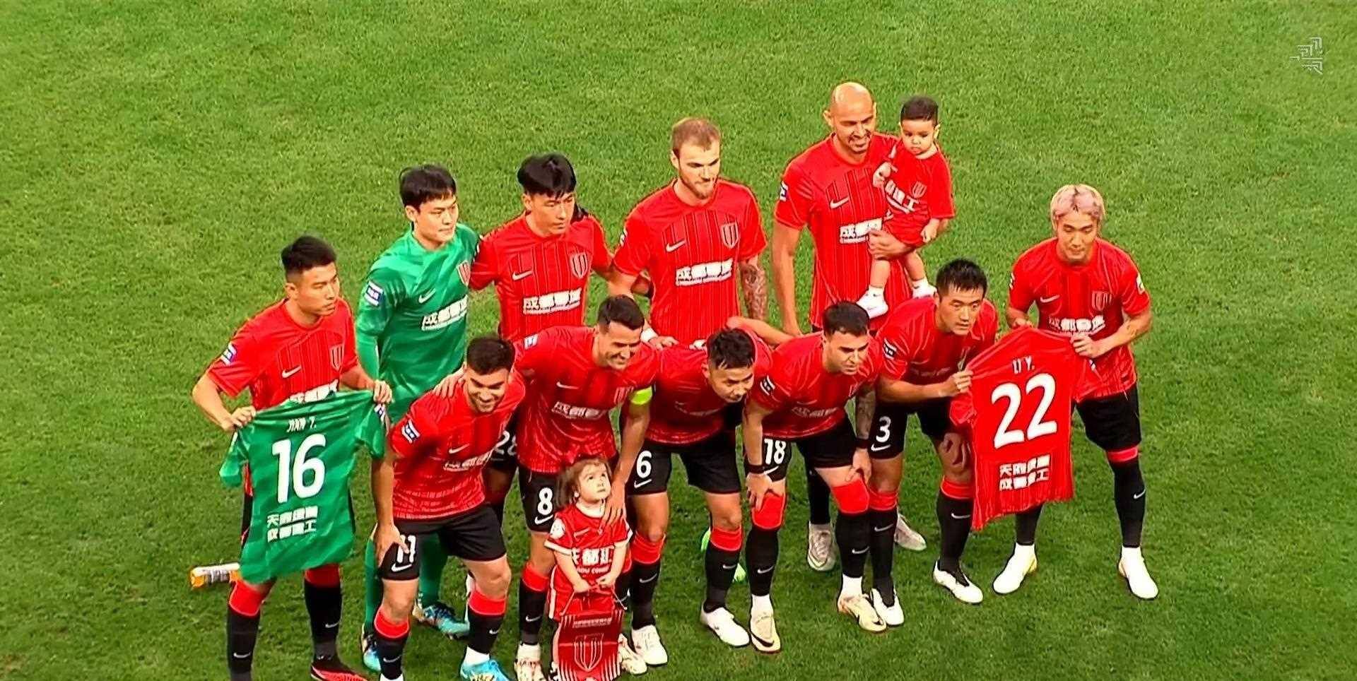 意甲新赛季升班马勇敢卫冕,球迷期待惊喜 意甲新赛季升班马勇敢卫冕,球迷期待惊喜