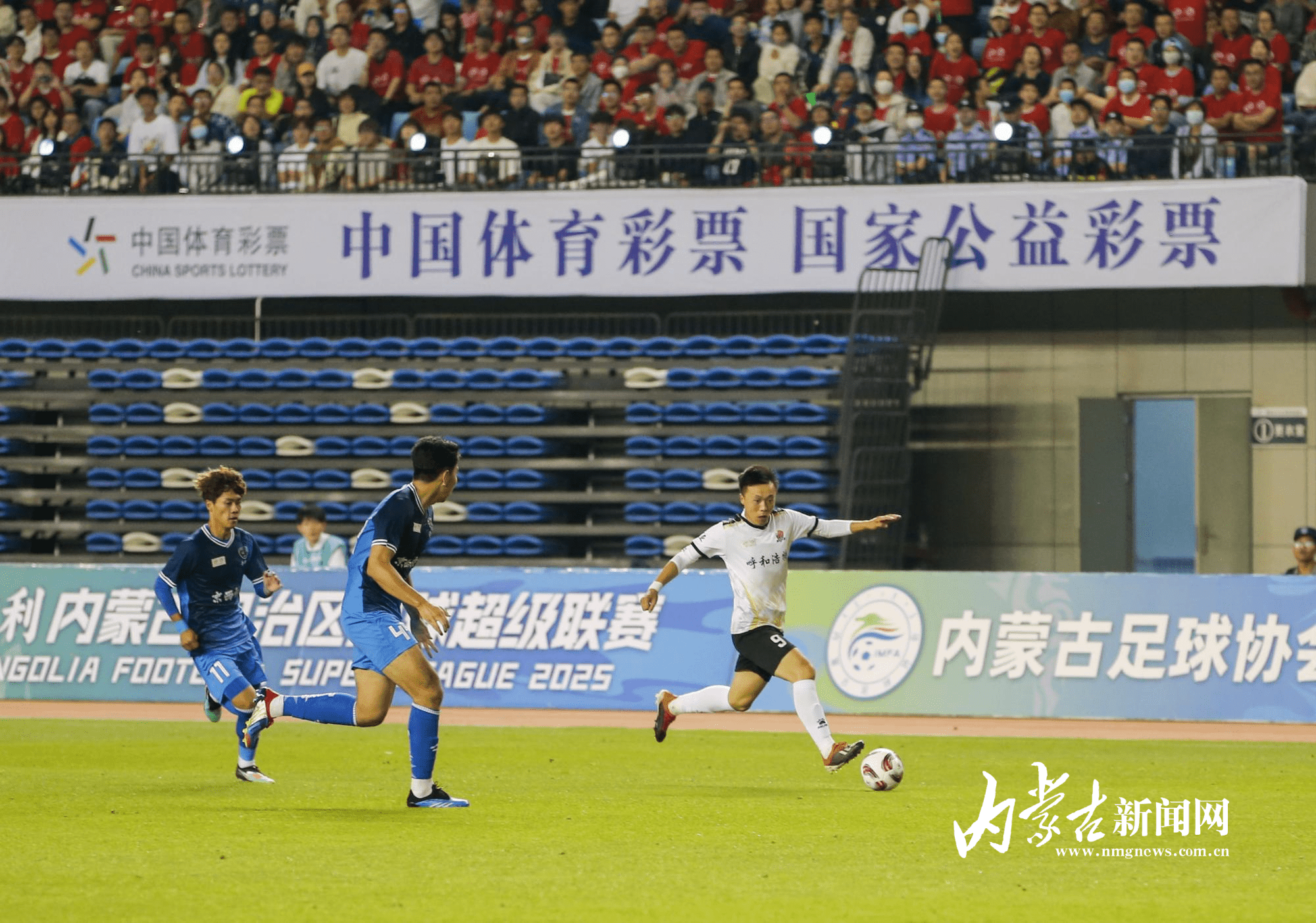 亚洲足球联赛持续激烈,各队积极备战的简单介绍 亚洲足球联赛持续激烈,各队积极备战的简单介绍