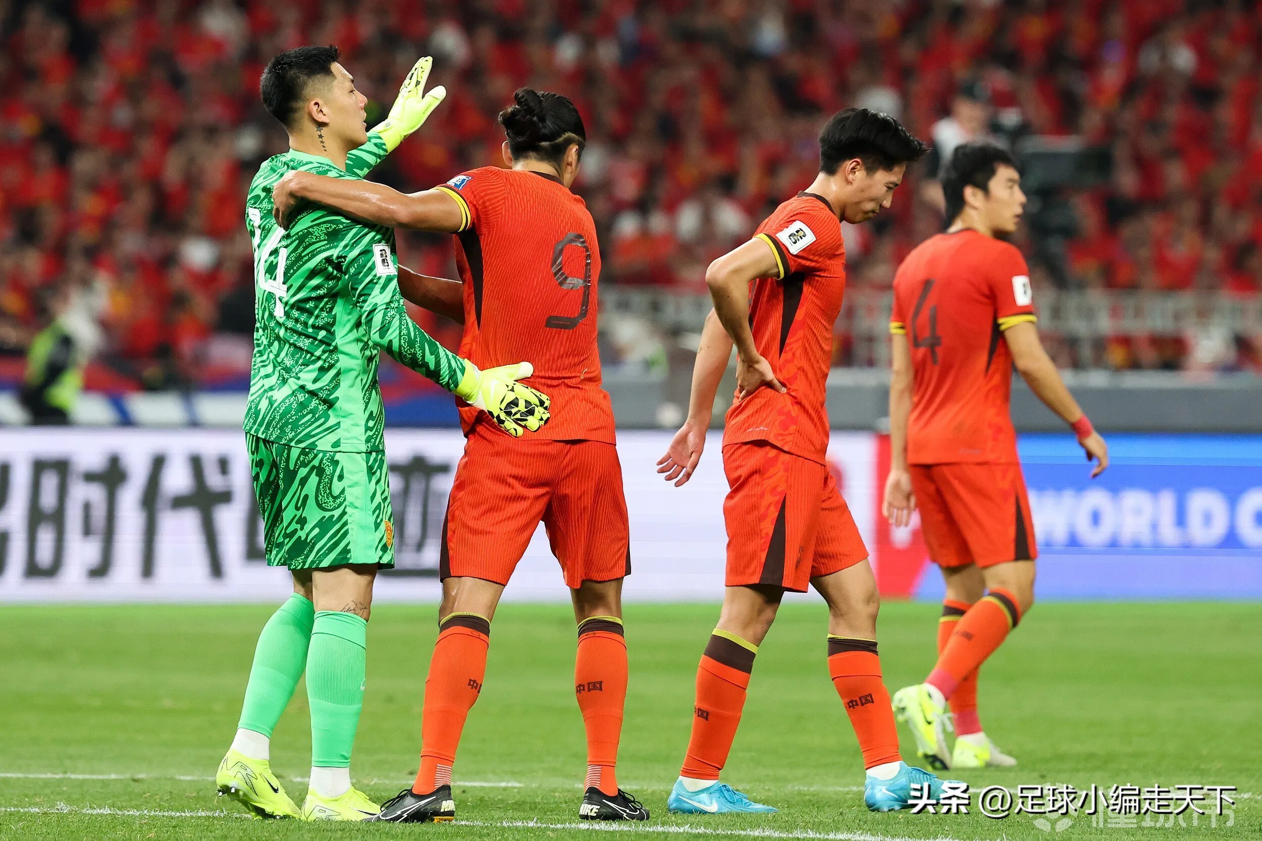 国内足球赛场激烈较量,各路豪强实力逐渐暴露的简单介绍 国内足球赛场激烈较量,各路豪强实力逐渐暴露的简单介绍