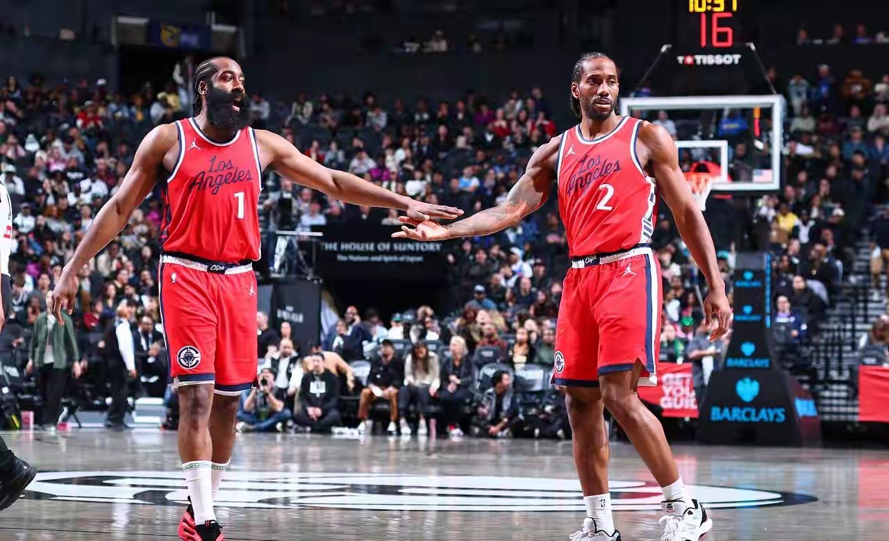 快船战胜猛龙,取得七连胜 快船战胜猛龙,取得七连胜