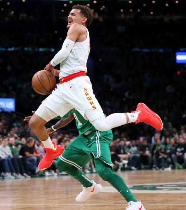 开云体育网页版入口-关于绿军主场送爵士三连败，弗格森17分全队最佳的信息