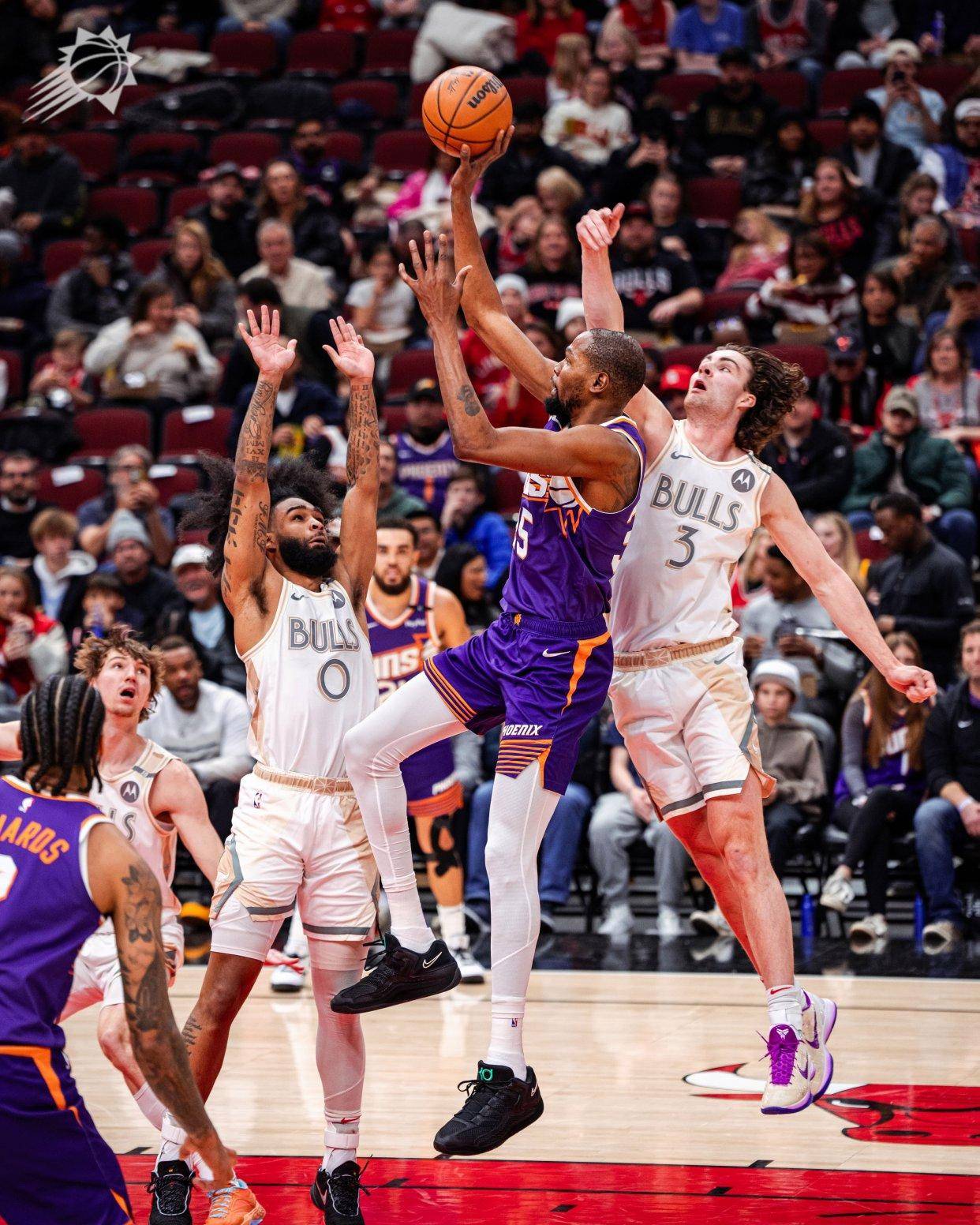 包含公牛击败灰熊，雄鹿逆转失利的词条