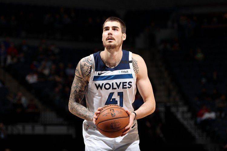 开云体育登录-包含瑞典队可喜成绩,欧预赛赛场上备受瞩目的词条