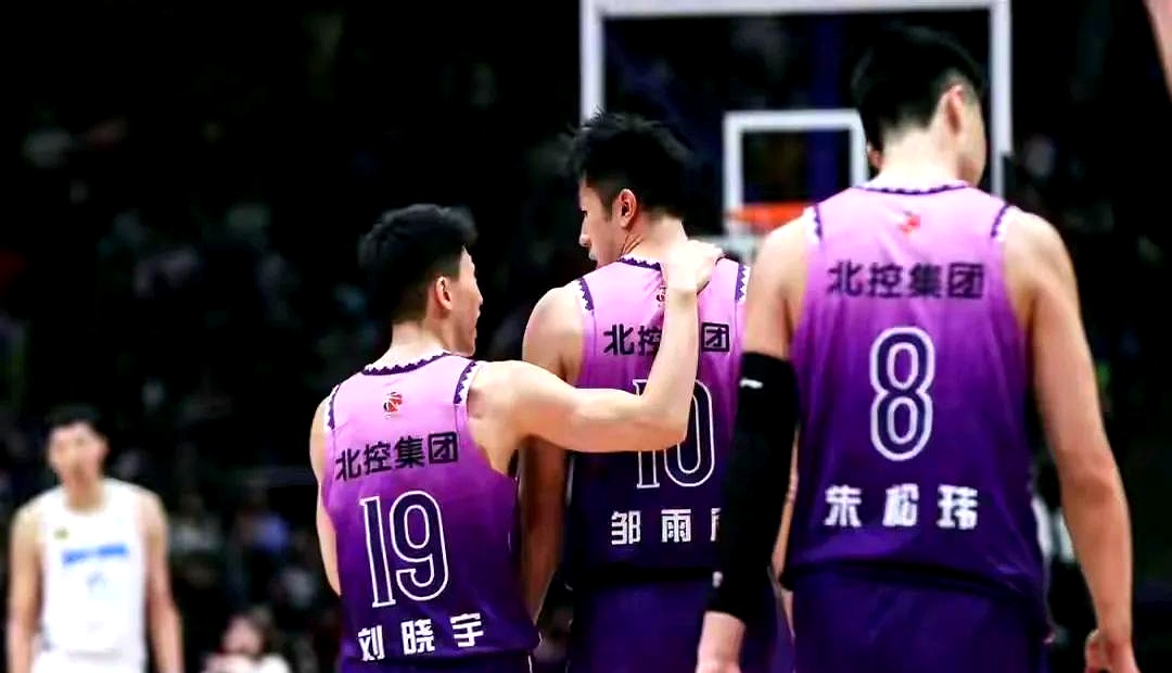 开云体育亚洲官网-顶级联赛实力对决,篮球赛事精彩纷呈的简单介绍